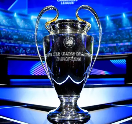 champions-league-trophy-2025